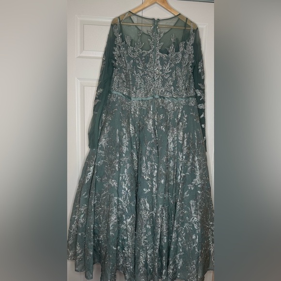 Mac Duggal Women's Embellished Bow Belt Illusion Long Sleeve A Line Dress 20337 - Picture 9 of 14